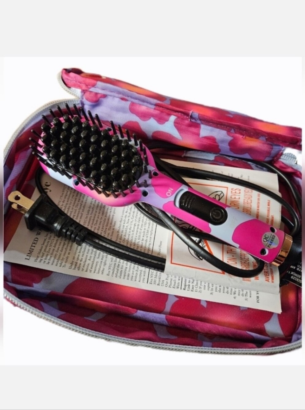 NWOT EVA•NYC SUPERBLOOM MINI THERMAL STRAIGHTENING HAIR BRUSH & CASE!